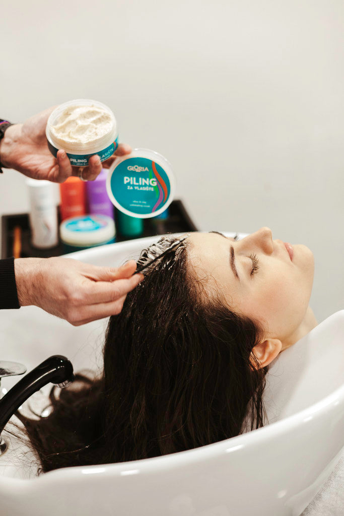 Scalp peeling