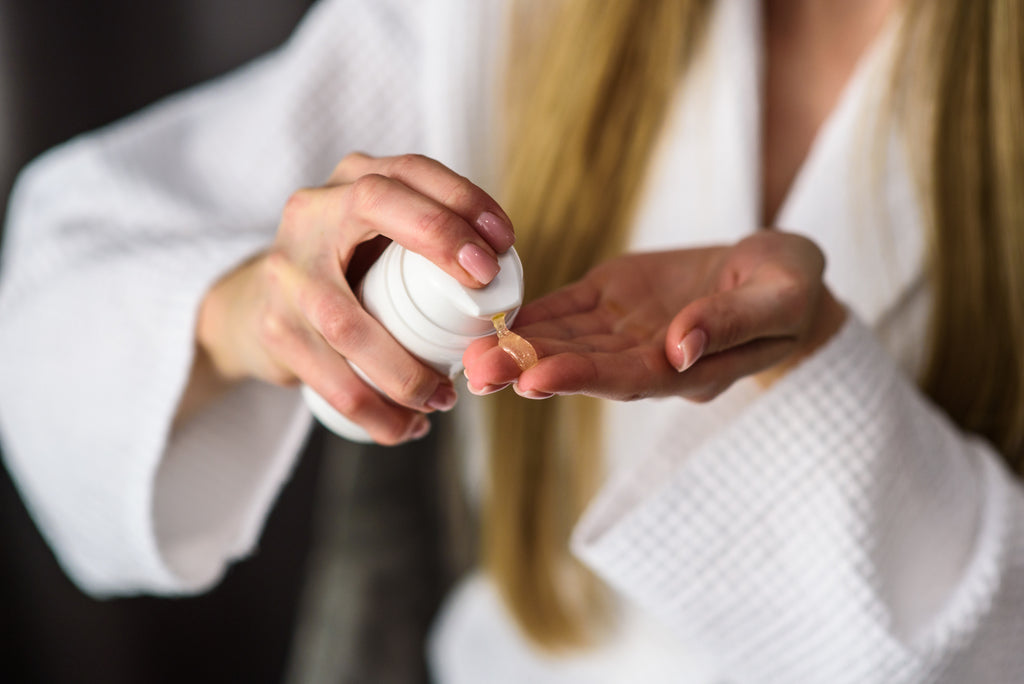 Oil balm for facial cleansing